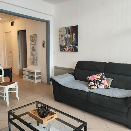 Meuble 3 Etoiles Dans Un Petit Village Du Gers Villecomtal-Sur-Arros Zewnętrze zdjęcie
